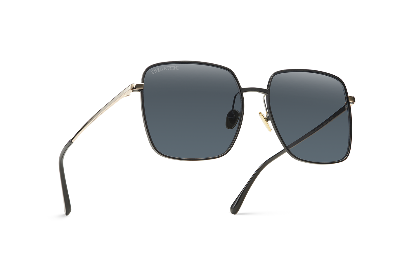 Charles Bridge / Black & Gold Color + Dark Black Lens.