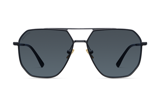 Grand Canyon /  Black + Dark Black Lens.
